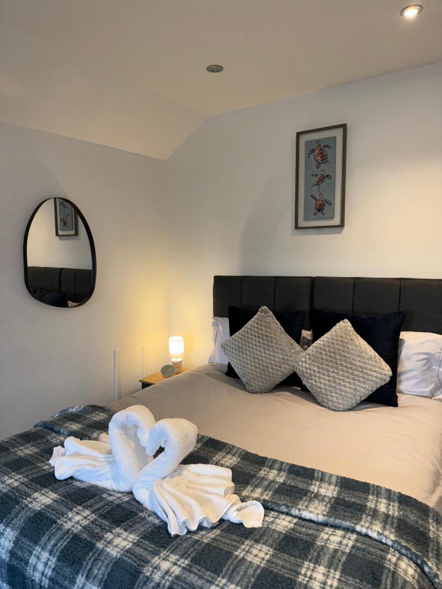 Cosy Countryside Stay- Waters Upton, เทลฟอร์ด ภายนอก รูปภาพ